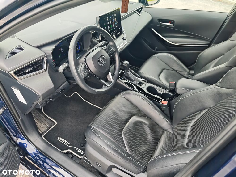 Toyota Corolla 1.8 Hybrid Executive - 21