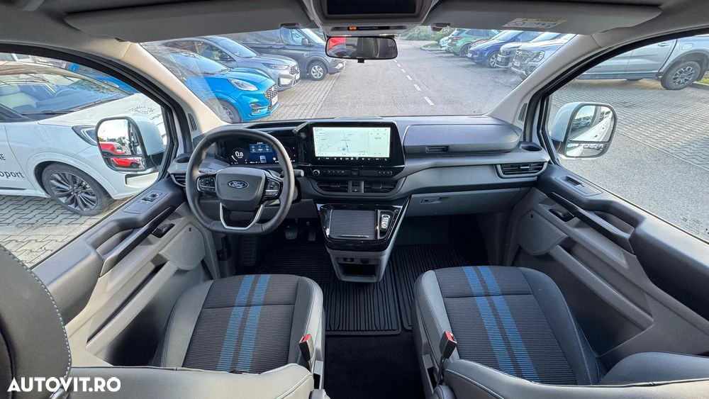 Ford Tourneo - 19