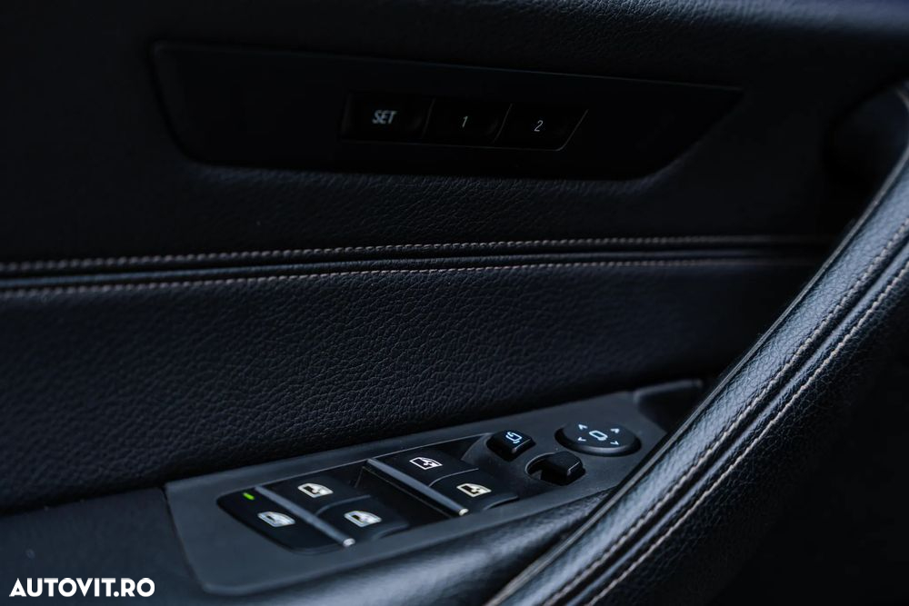 BMW Seria 5 520d Aut. - 15