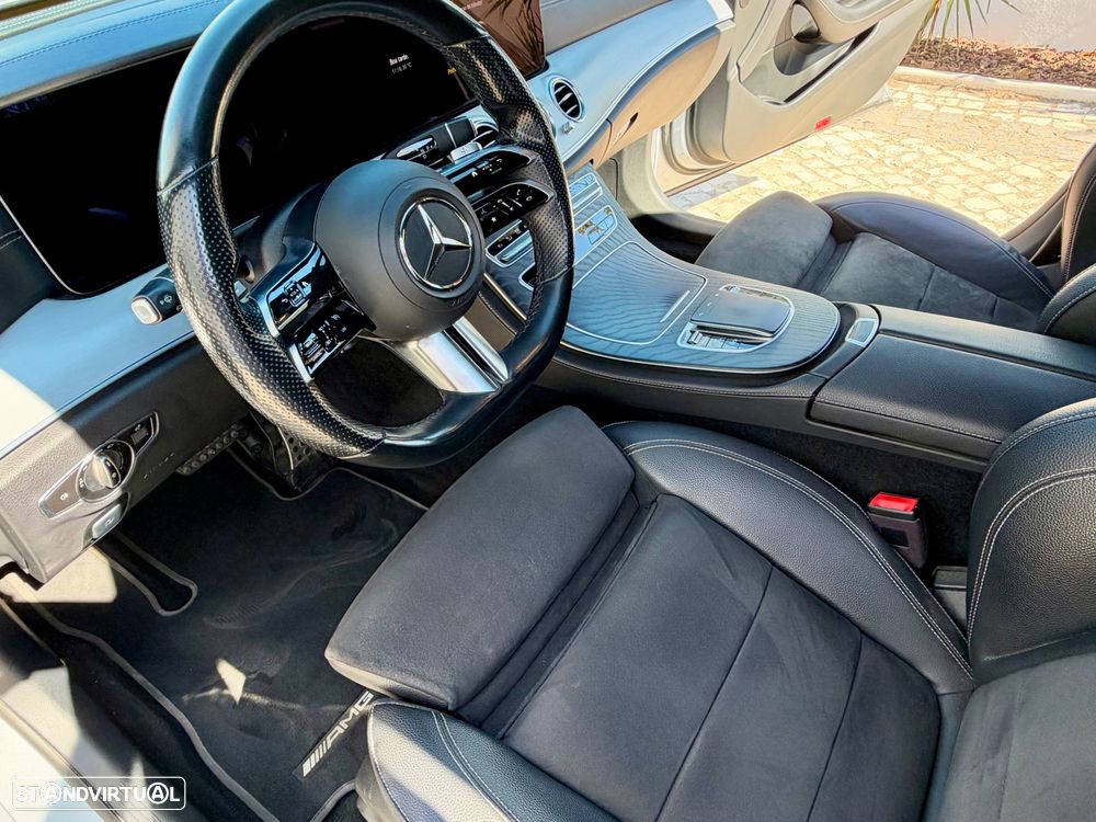 Mercedes-Benz E 300 de AMG Line - 19