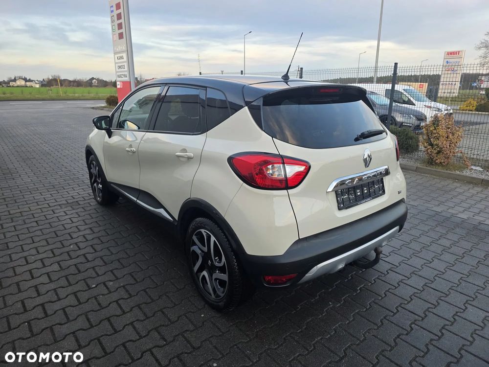 Renault Captur TCe 120 EDC Helly Hansen - 3