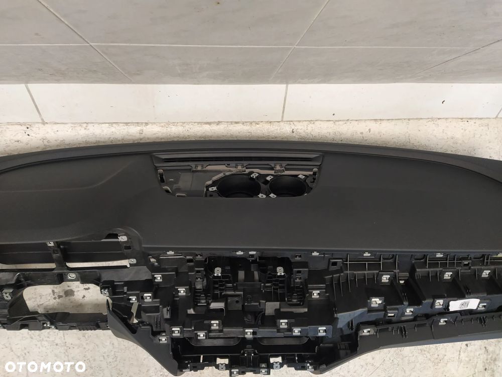 SKODA SUPERB IV 4 DESKA ROZDZIELCZA KONSOLA KOKPIT NOWY ORYGINAŁ - 9