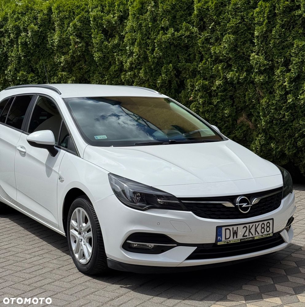 Opel Astra 1.2 T Edition S&S - 9