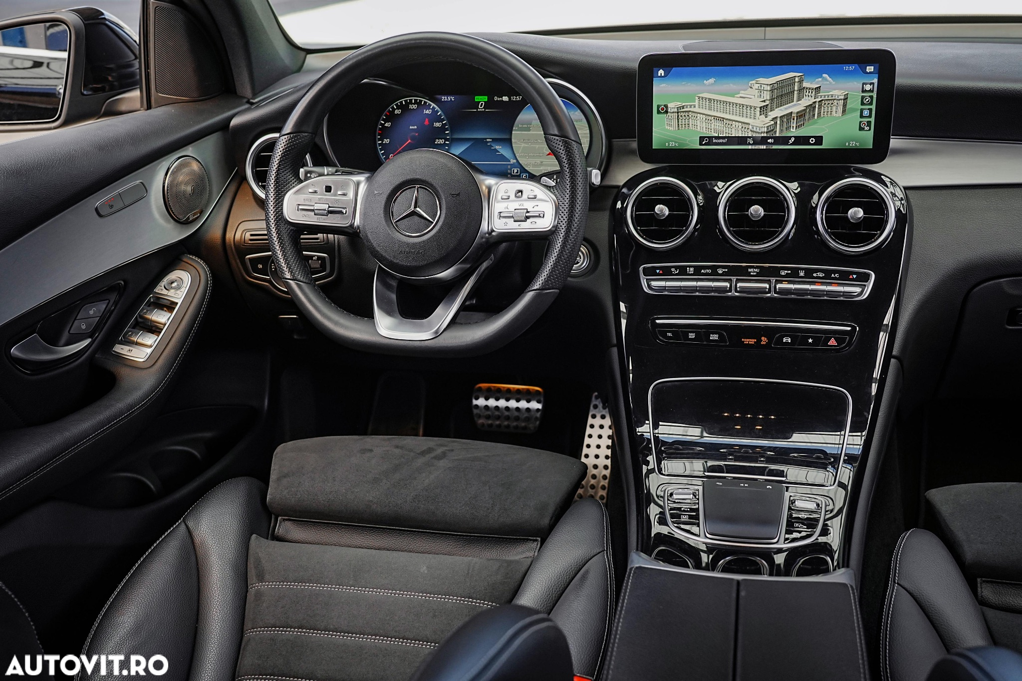 Mercedes-Benz GLC - 8