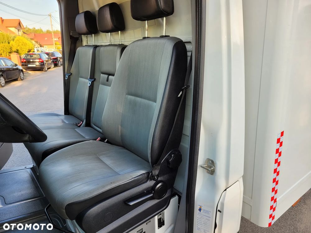 Volkswagen Crafter - 29