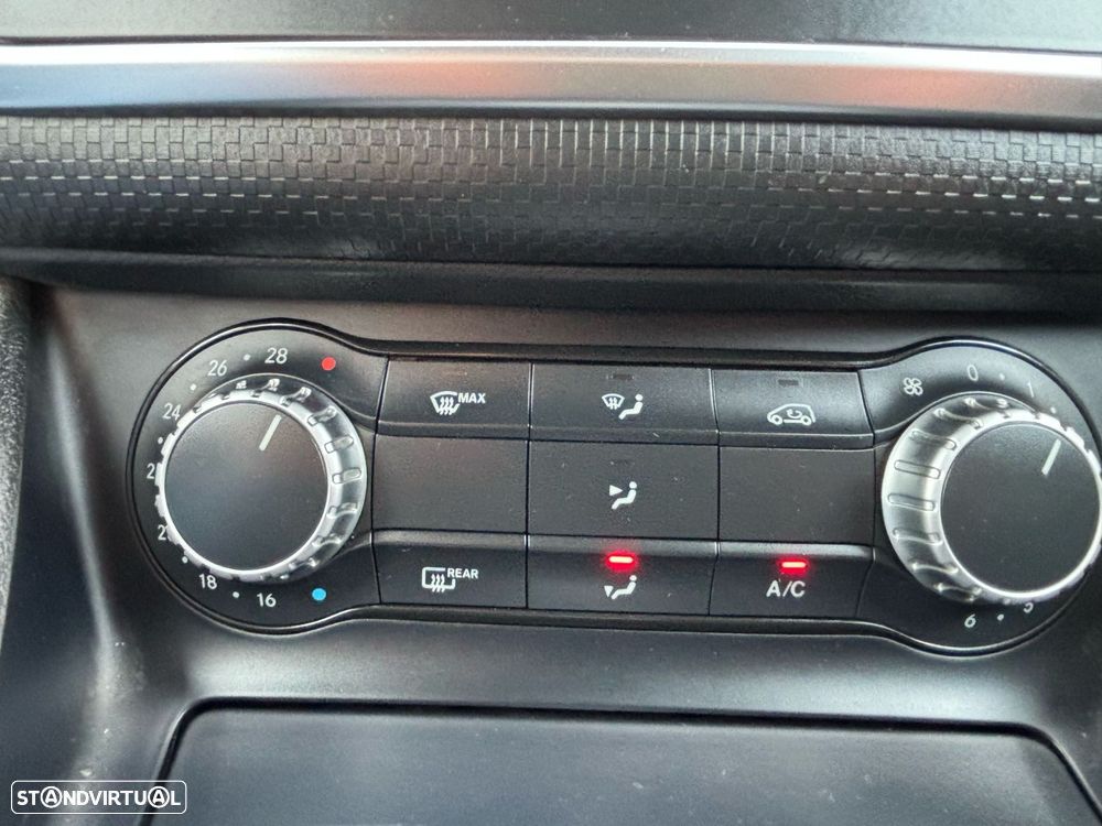 Mercedes-Benz A 180 - 11