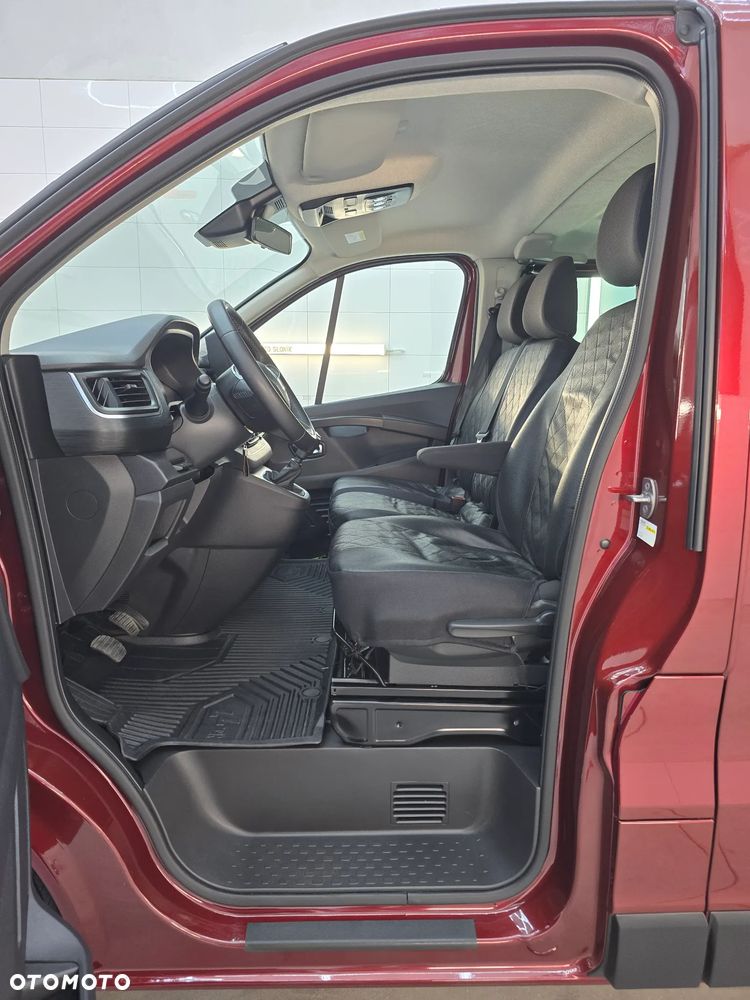 Renault Trafic - 18