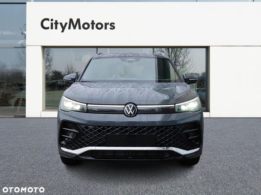 Volkswagen Tiguan - 8