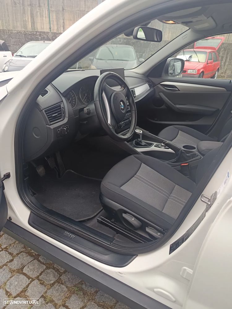 BMW X1 18 d sDrive Line Sport - 3
