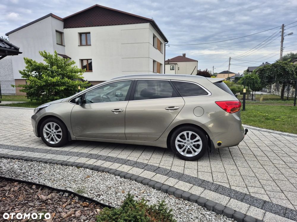 Kia Ceed - 6