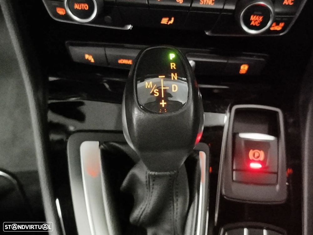 BMW 225xe Active Tourer Advantage - 26