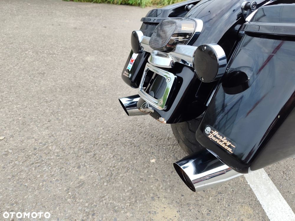 Harley-Davidson Touring Road King - 21