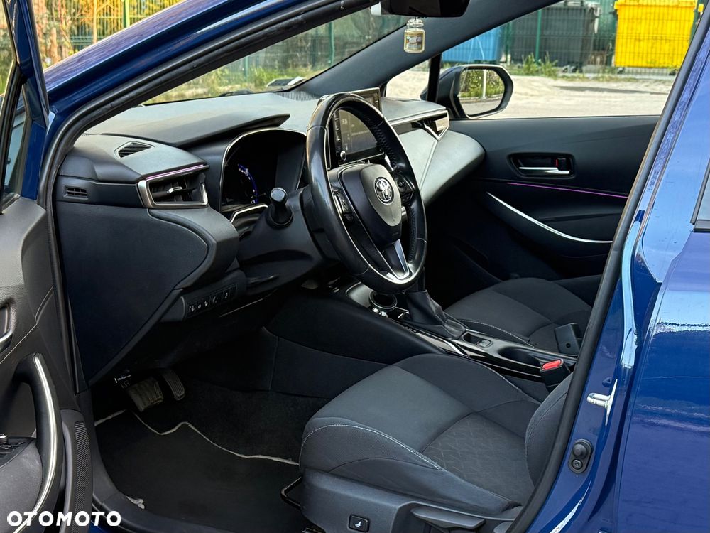 Toyota Corolla 1.8 Hybrid Comfort - 11