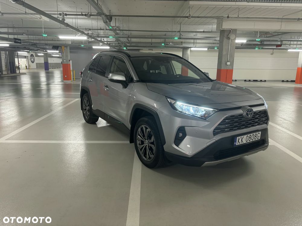Toyota RAV4 - 5