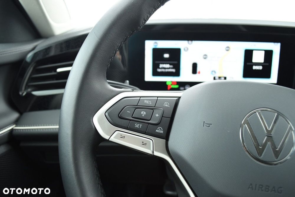 Volkswagen Passat Variant 1.5 TSI EVO Business DSG - 14