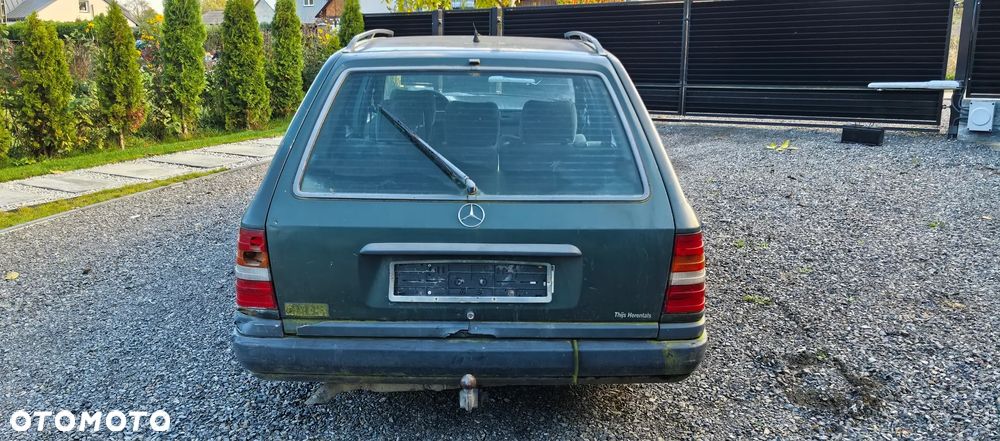 Mercedes-Benz W124 (1984-1993)