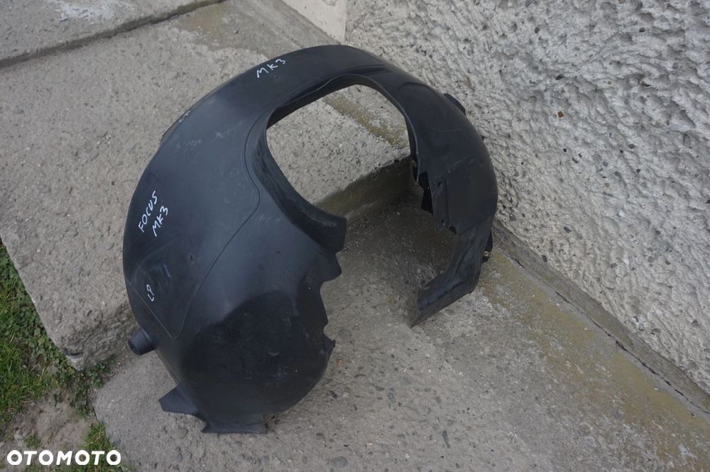 NADKOLE LEWE PRZEDNIE FORD FOCUS MK3 - 2
