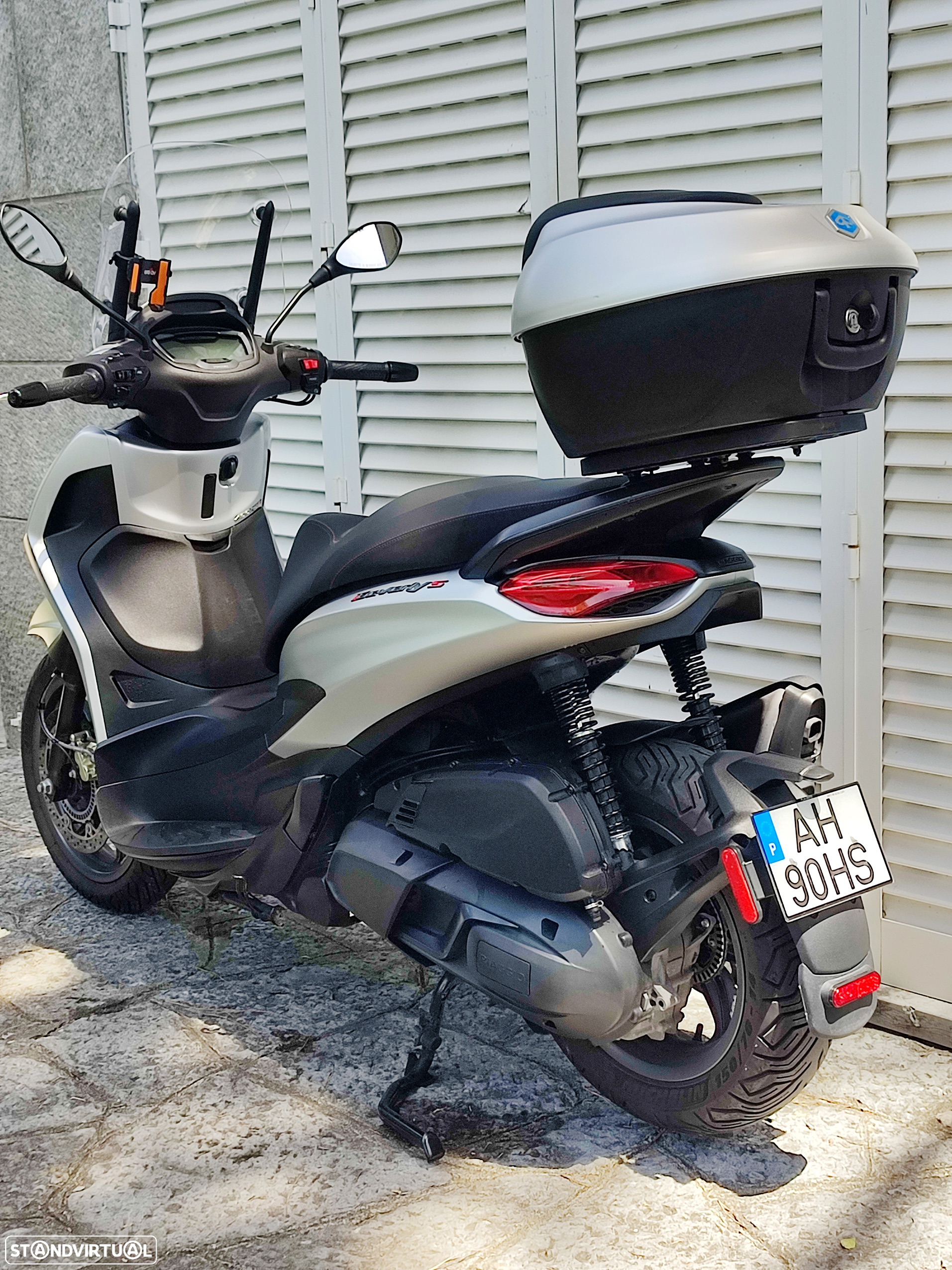 Piaggio Beverly 400 HPE Sport - 6