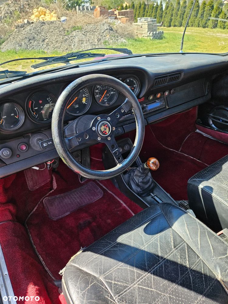 Porsche 911 - 9