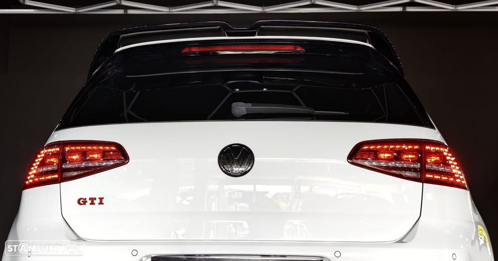 VW Golf - 12
