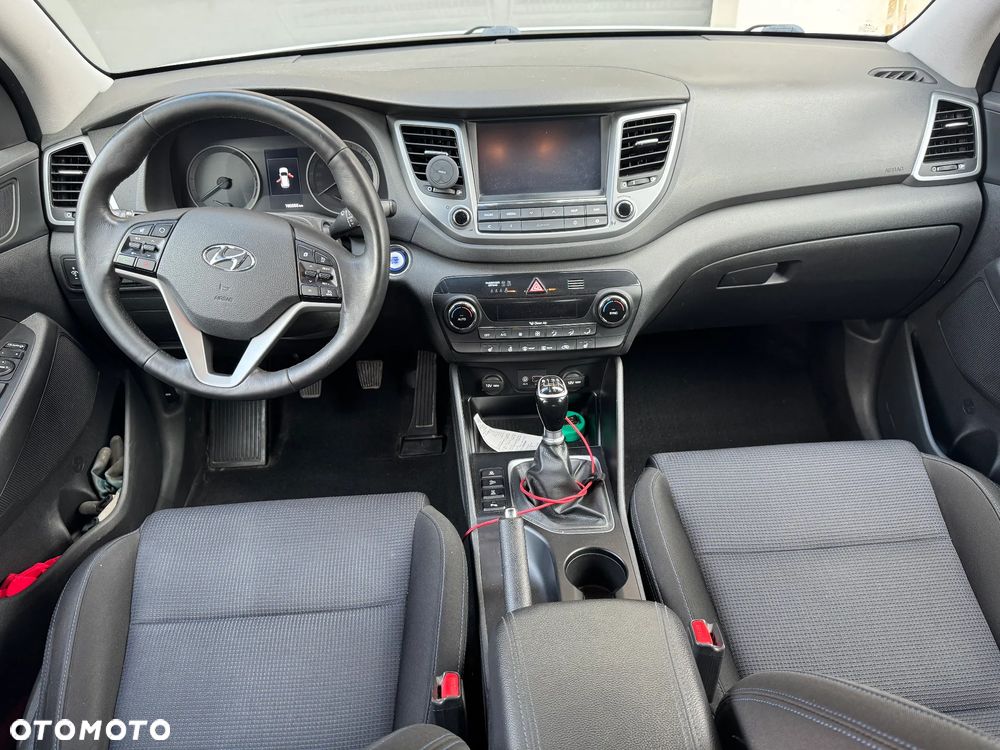 Hyundai Tucson 2.0 CRDI Comfort 4WD - 10