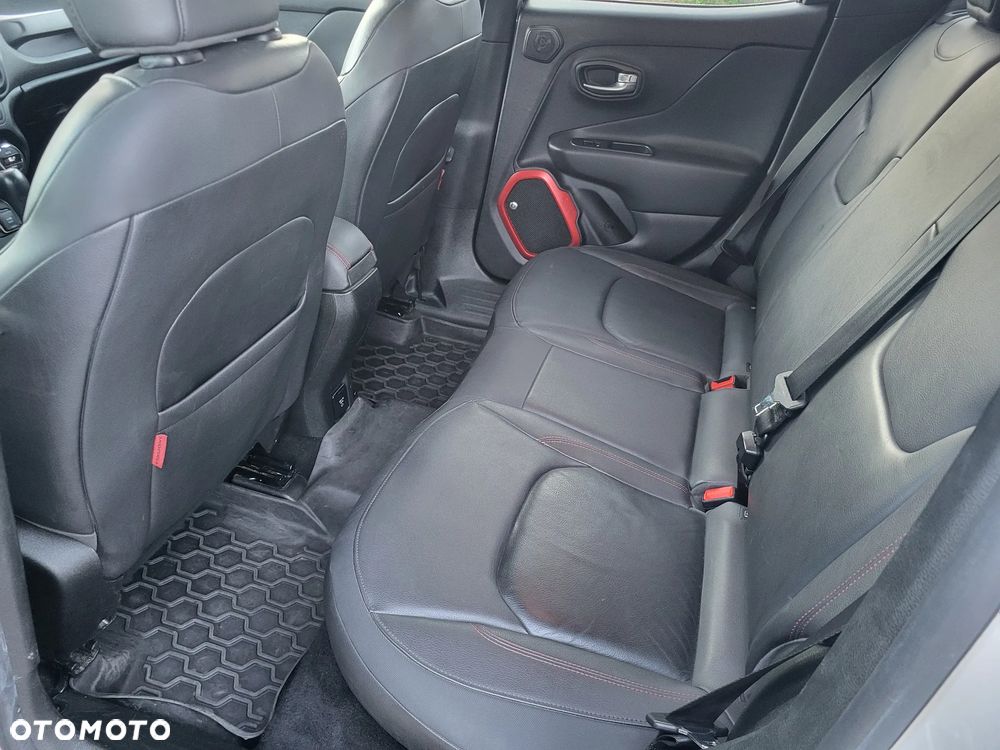 Jeep Renegade 2.0 MultiJet Active Drive Low Automatik Trailhawk - 17