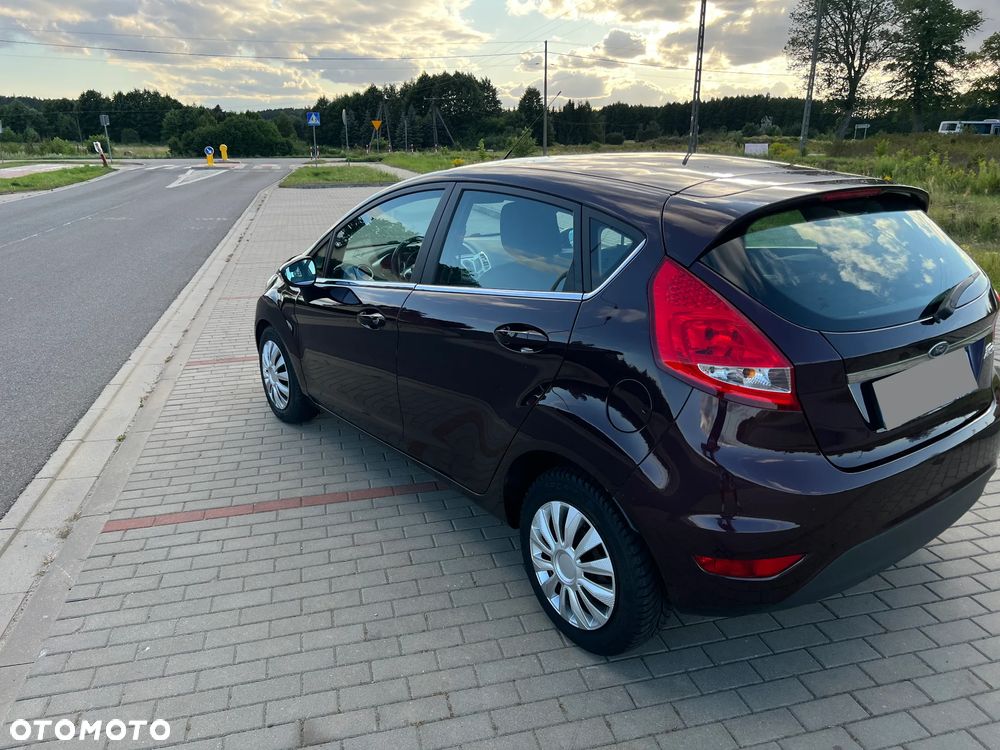 Ford Fiesta 1.4 Gold X - 28
