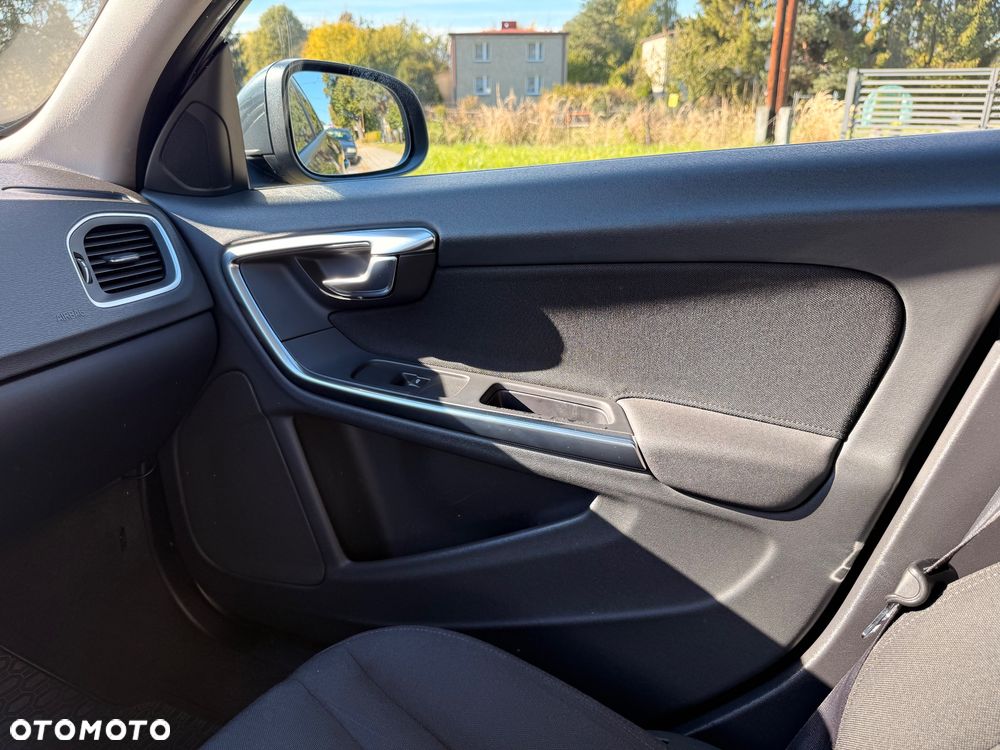 Volvo S60 - 19