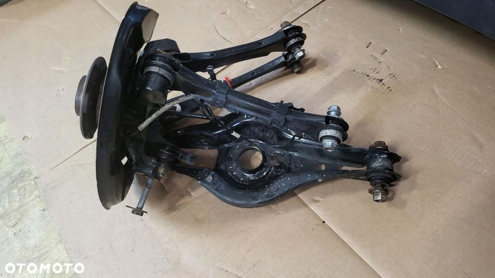 Zwrotnica Zawieszenie Tył Lewe BMW 330 D F30 F31 2017 - 3