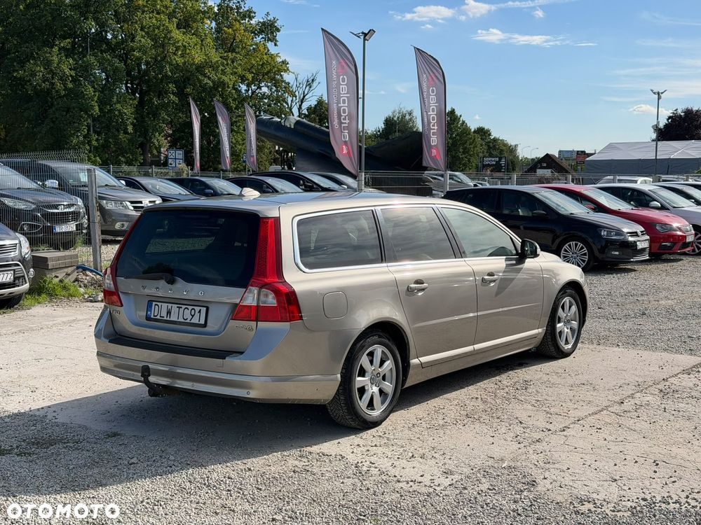 Volvo V70 - 4