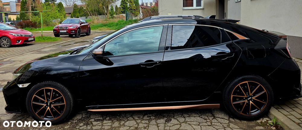 Honda Civic 1.0 i-VTEC Turbo CVT Elegance - 1