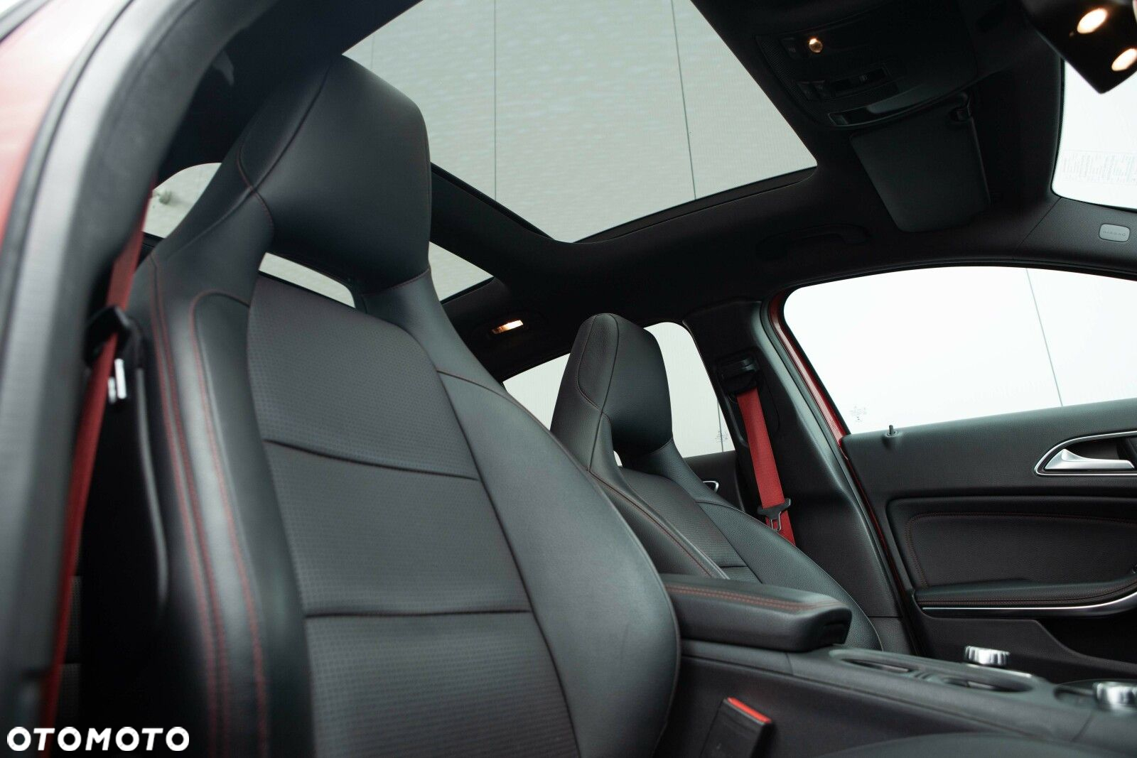 Mercedes-Benz GLA 45 AMG 4-Matic - 31