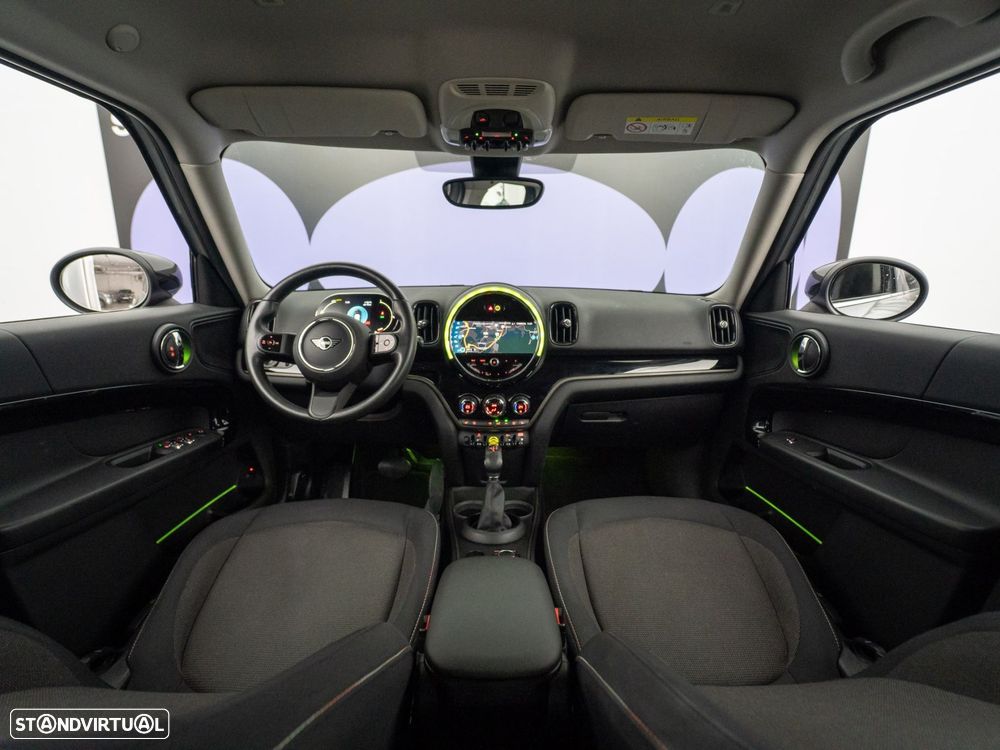 MINI Countryman Cooper SE ALL4 Auto - 16