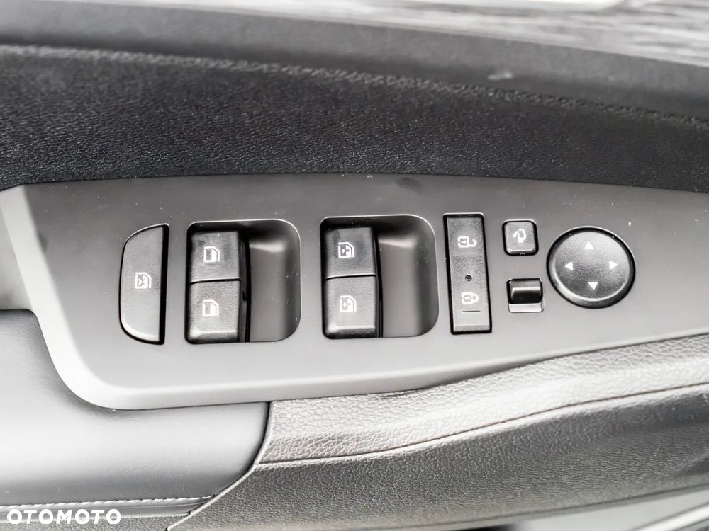 Kia Sportage 1.6 T-GDI L 2WD DCT - 19