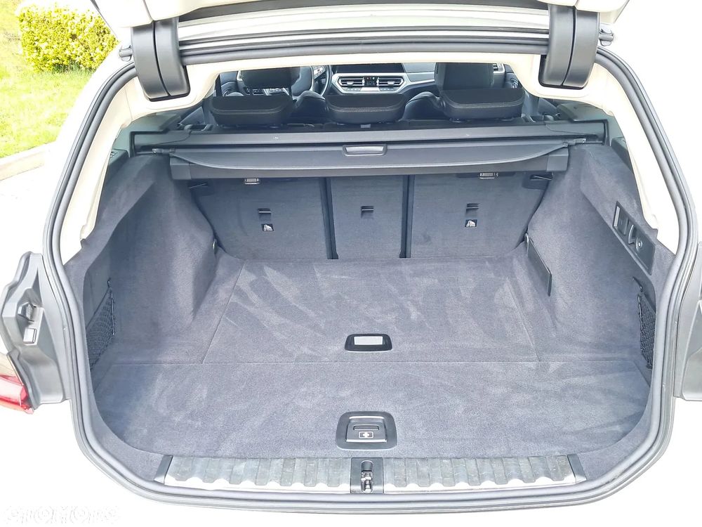 BMW Seria 3 320d Advantage sport - 35