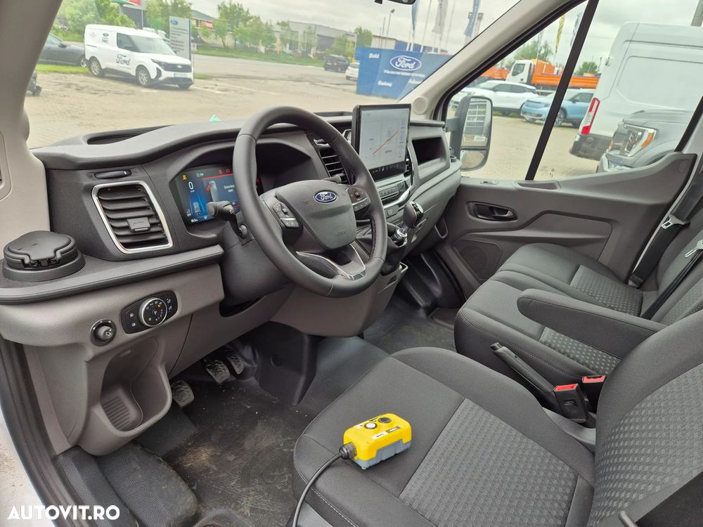 Ford Transit - 14