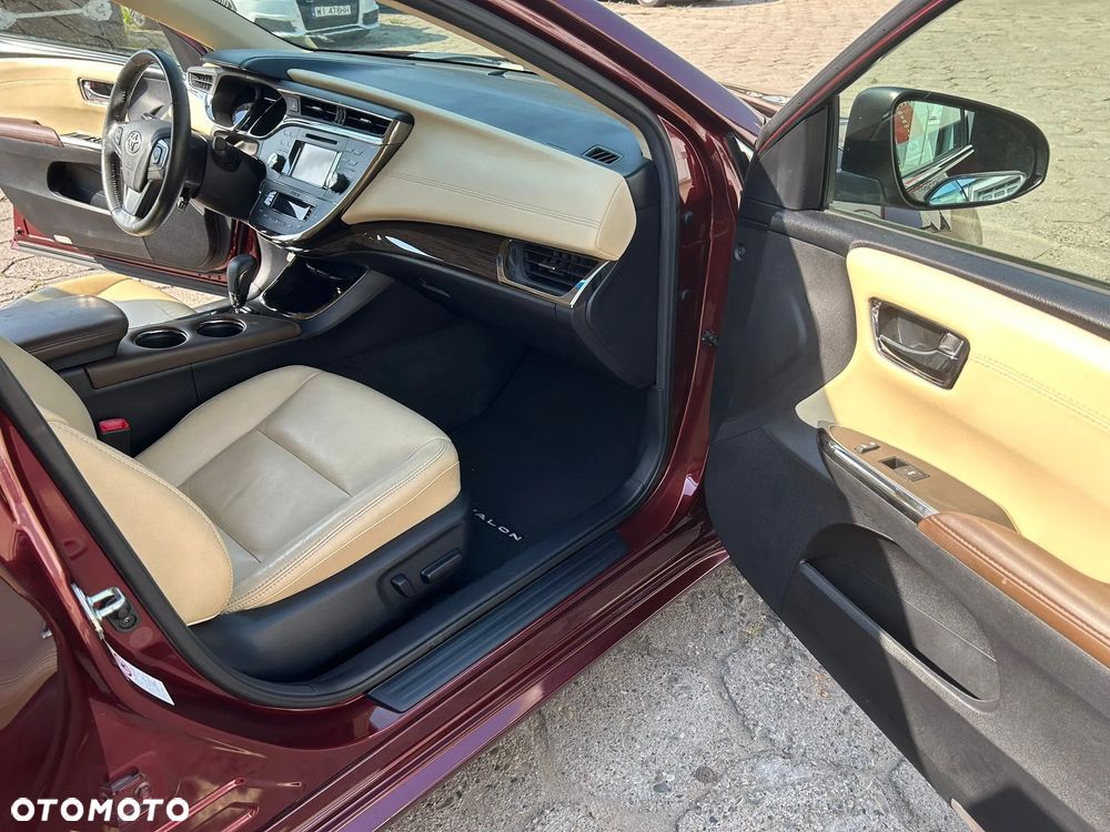 Toyota Avalon - 5