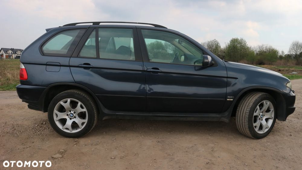 BMW X5 3.0 i - 7