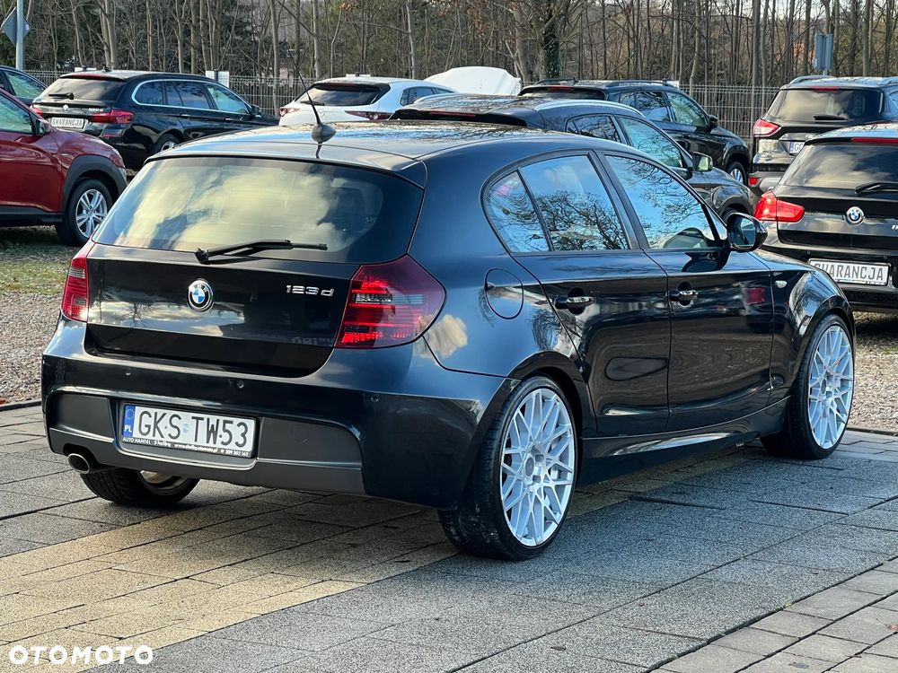BMW Seria 1 123d DPF Edition Sport - 9