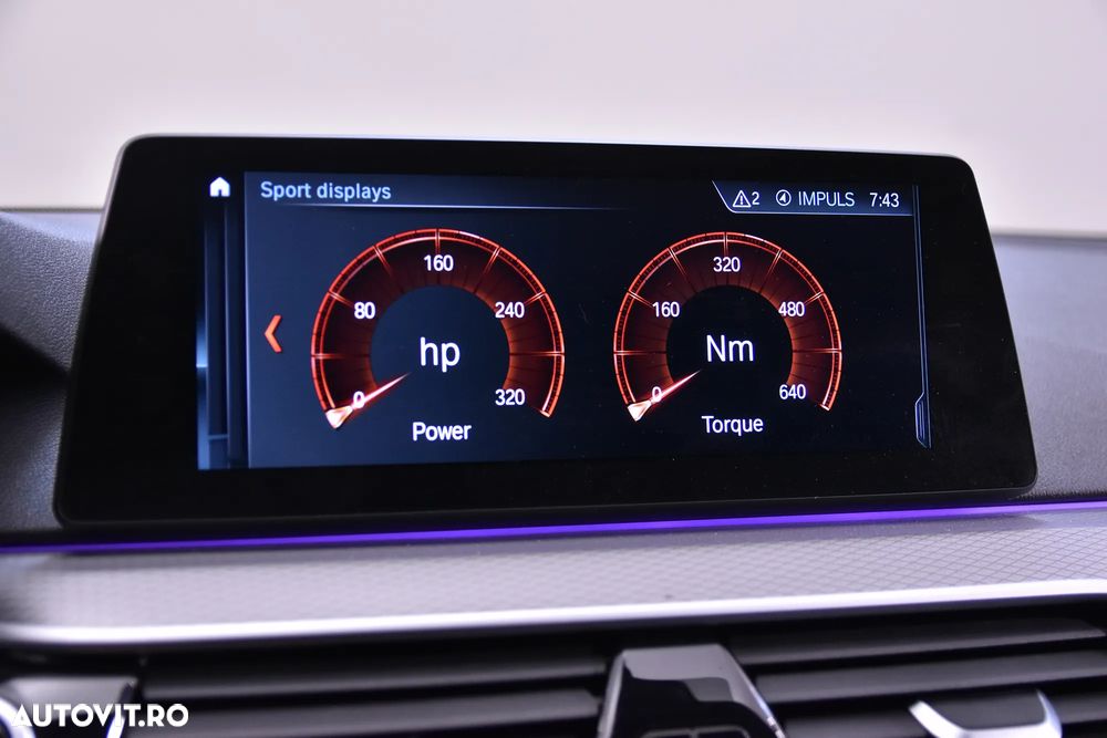 BMW Seria 5 530d xDrive Touring Aut. Sport Line - 19