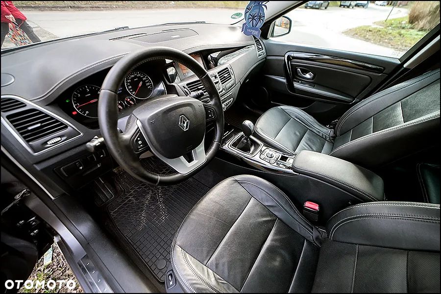 Renault Laguna - 6
