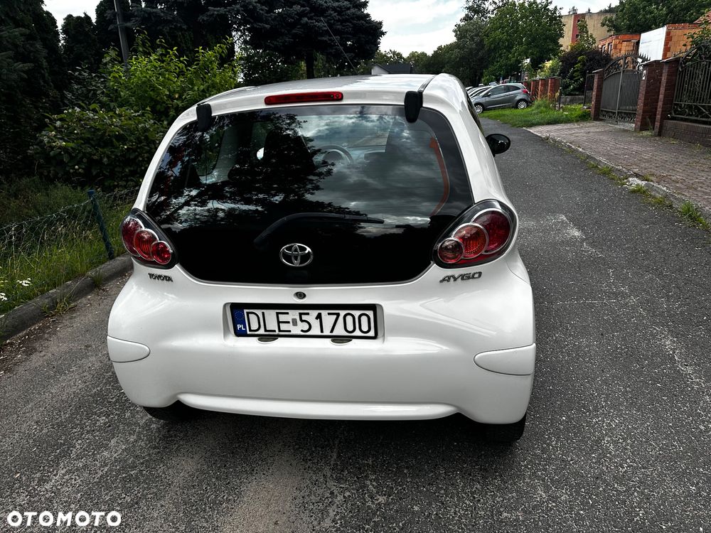 Toyota Aygo Standard - 11