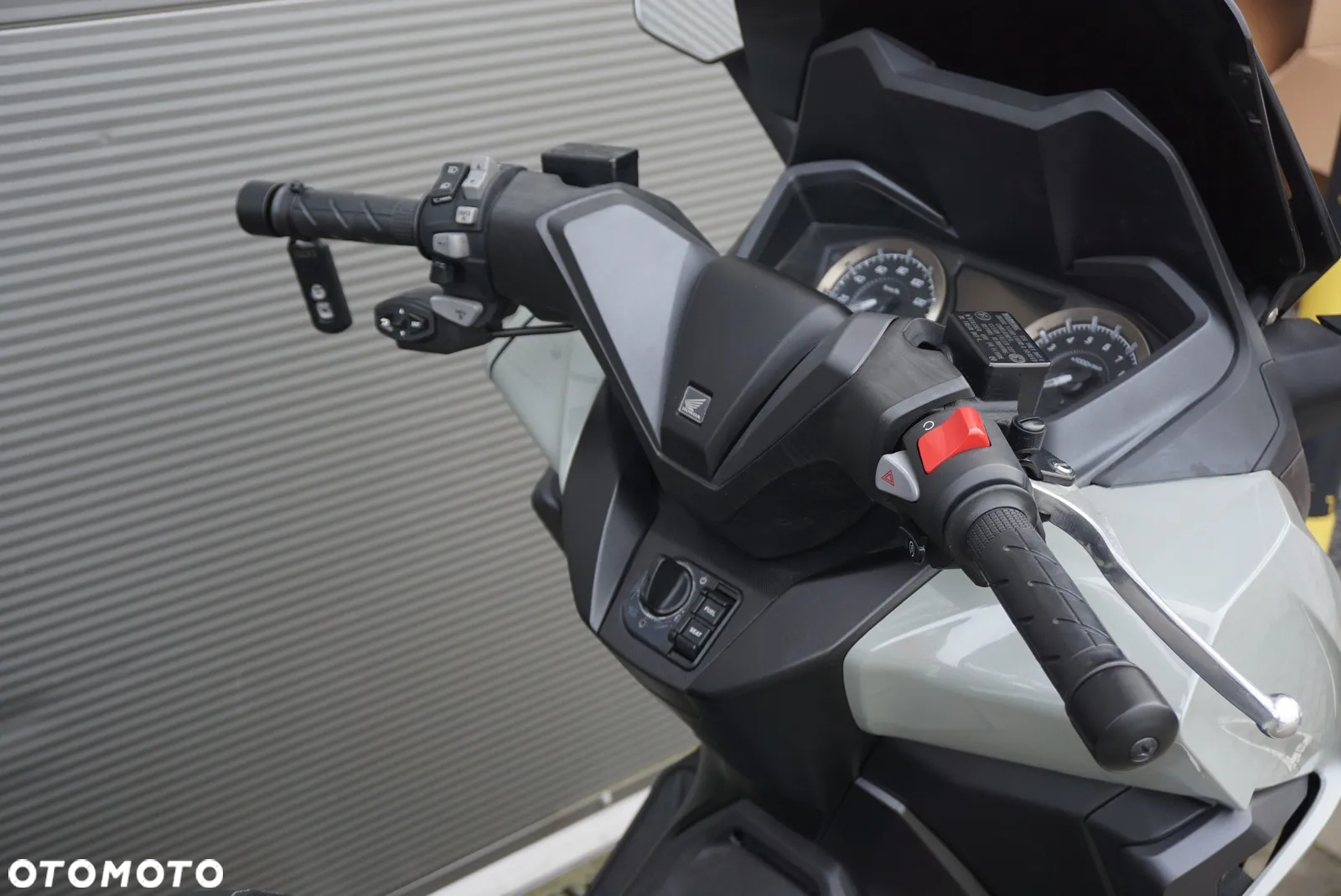 Honda NSS - 4