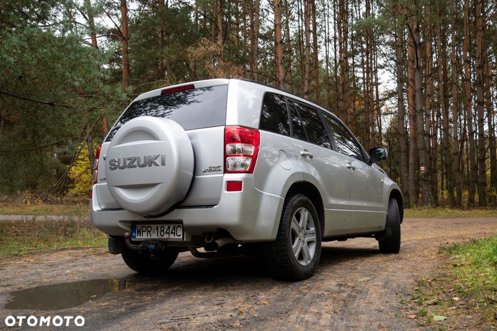 Suzuki Grand Vitara 2.0 - 2