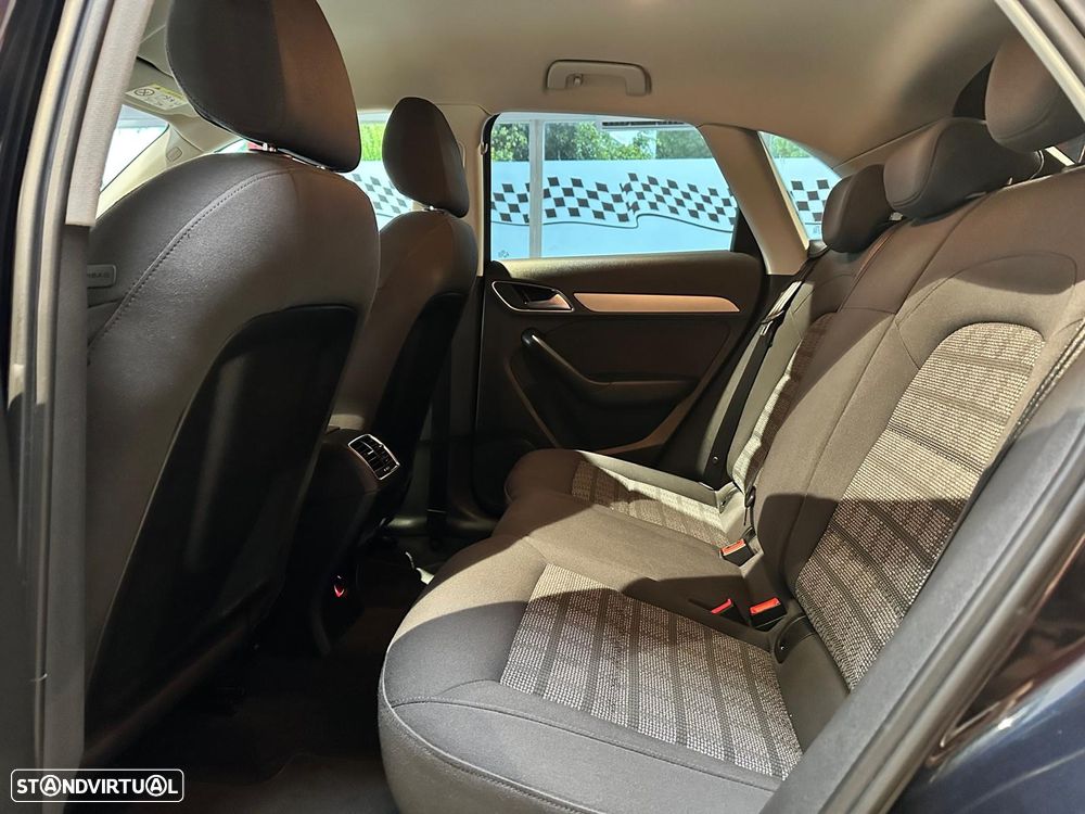 Audi Q3 2.0 TDI quattro S-line S-tronic - 15