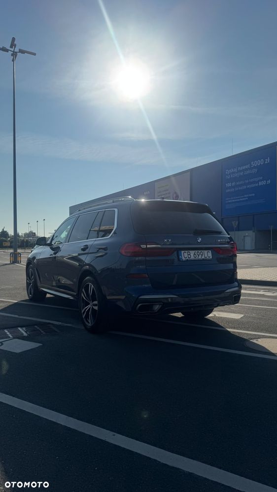 BMW X7 - 8
