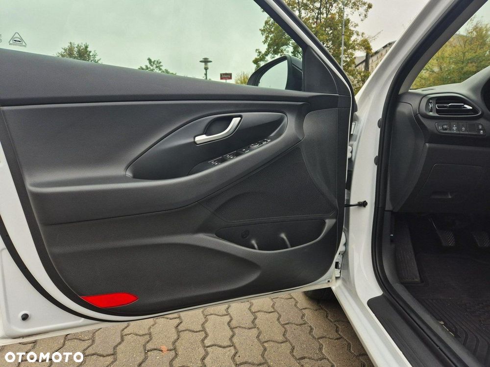 Hyundai i30 1.0 T-GDI Smart - 11