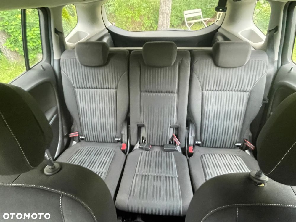 Opel Zafira - 7