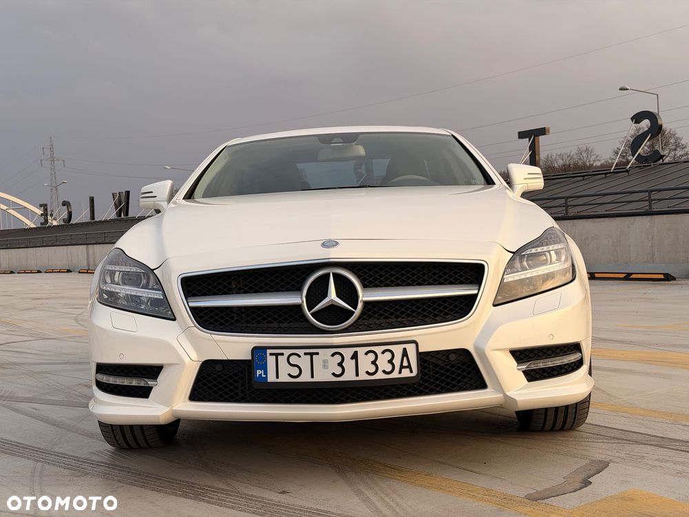 Mercedes-Benz CLS 500 BlueEffICIENCY - 22