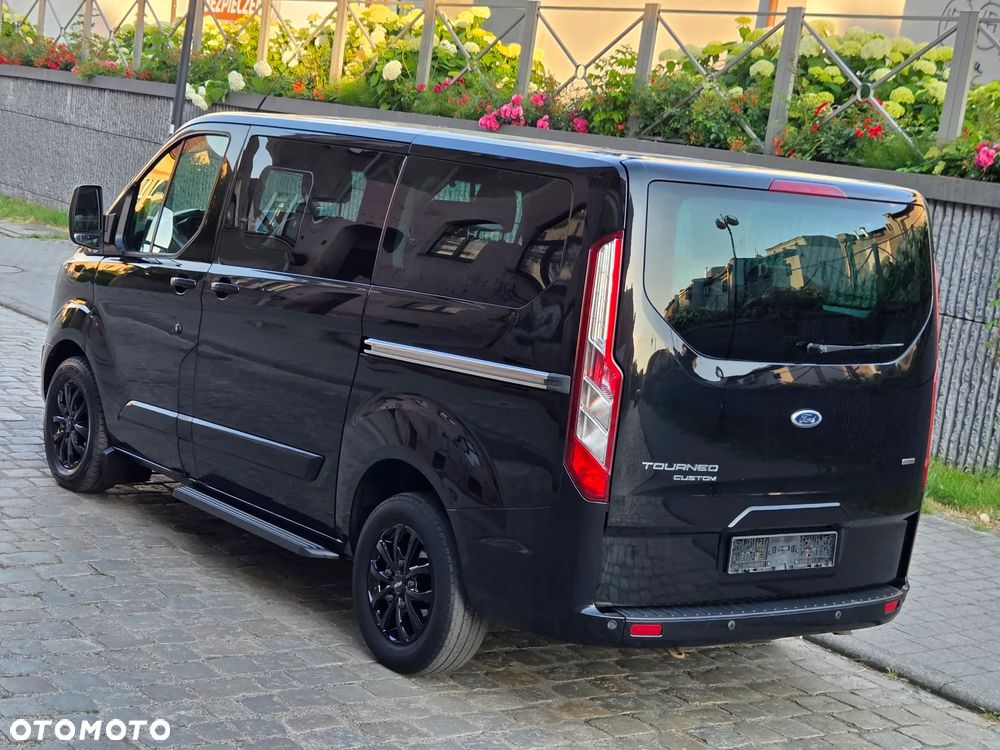 Ford Transit Custom 300 L1H1 VA Titanium - 11